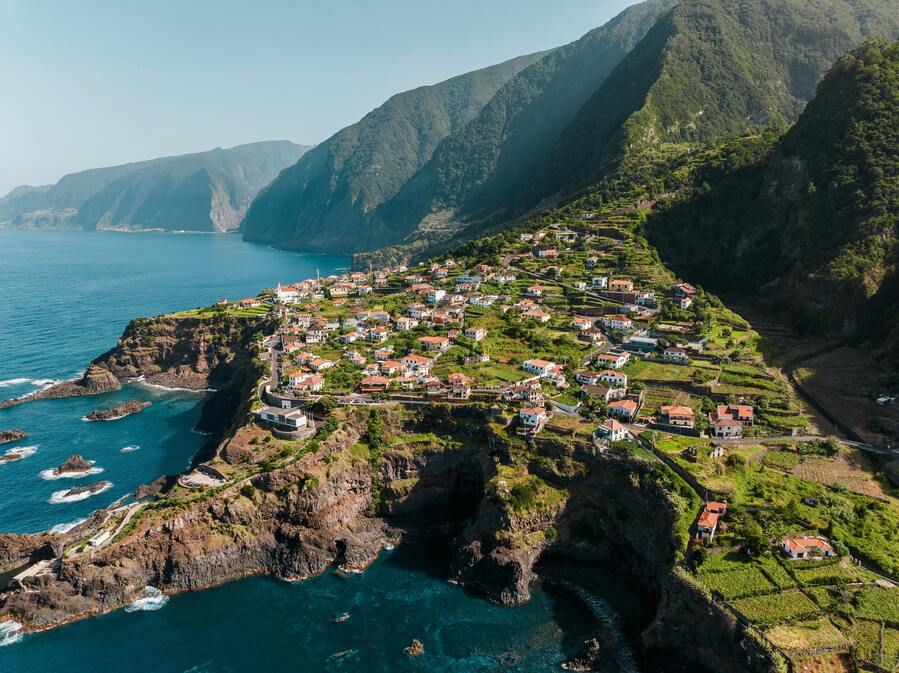Golf på Madeira bjuder på hisnande vyer och unika banor